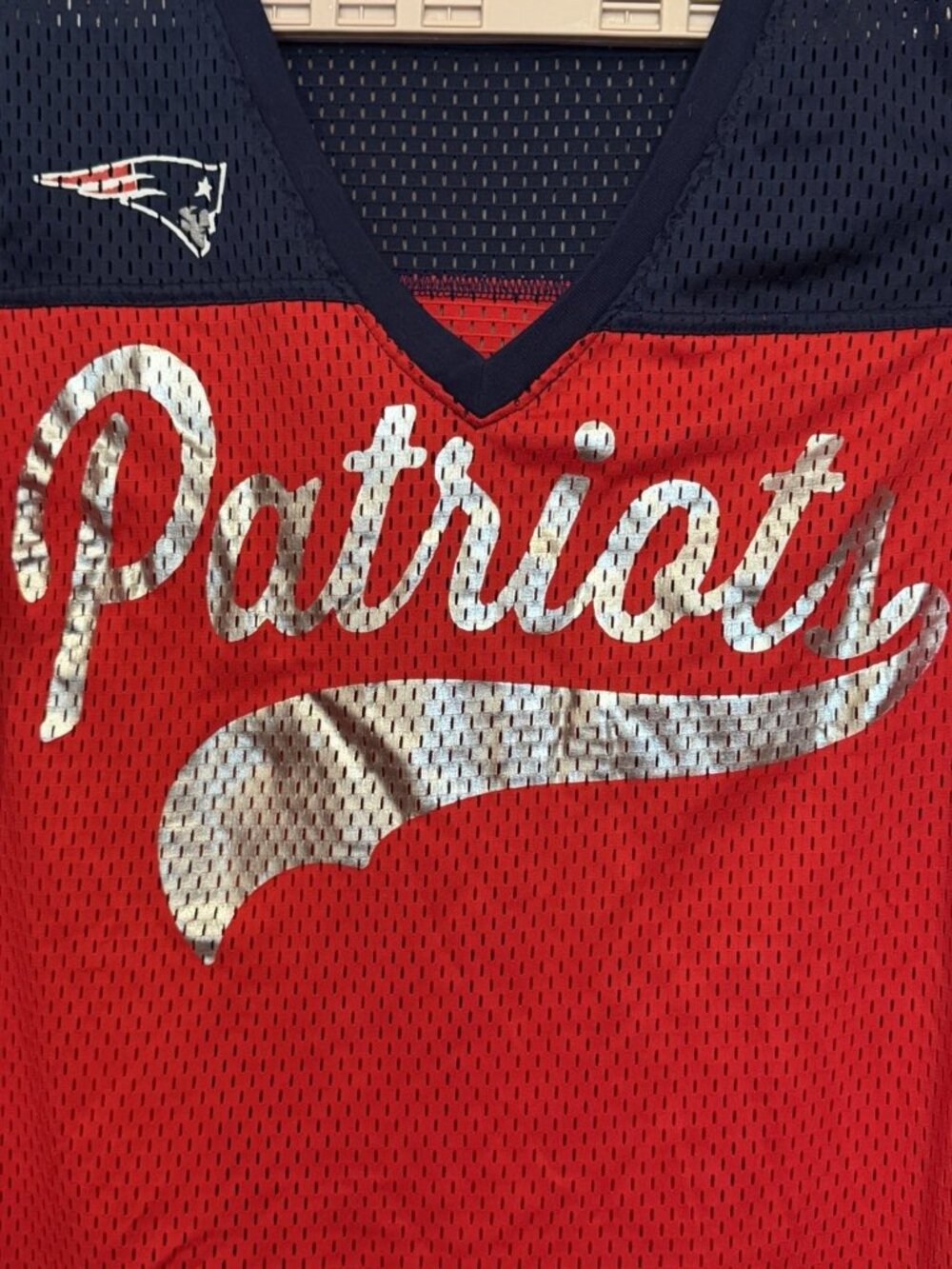 New England Patriots TEAM APPAREL Women's Polyester Mesh Jersey‎ - Large